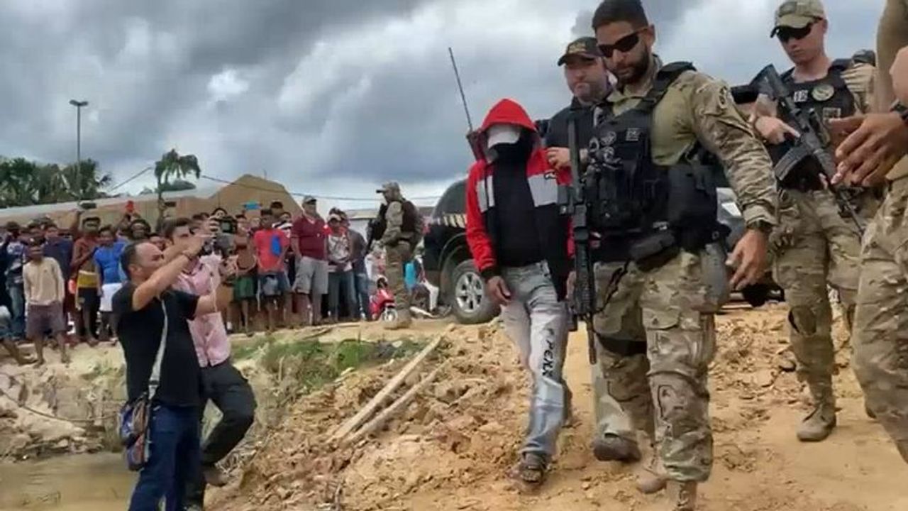 Brezilya polisi İngiliz gazeteciyi ararken ceset buldu