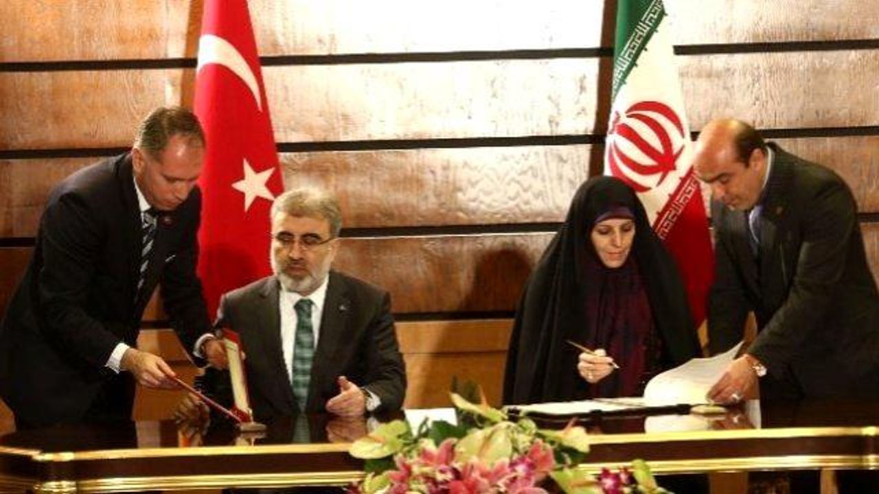 Türkiye-İran arasında anlaşmalar imzalandı