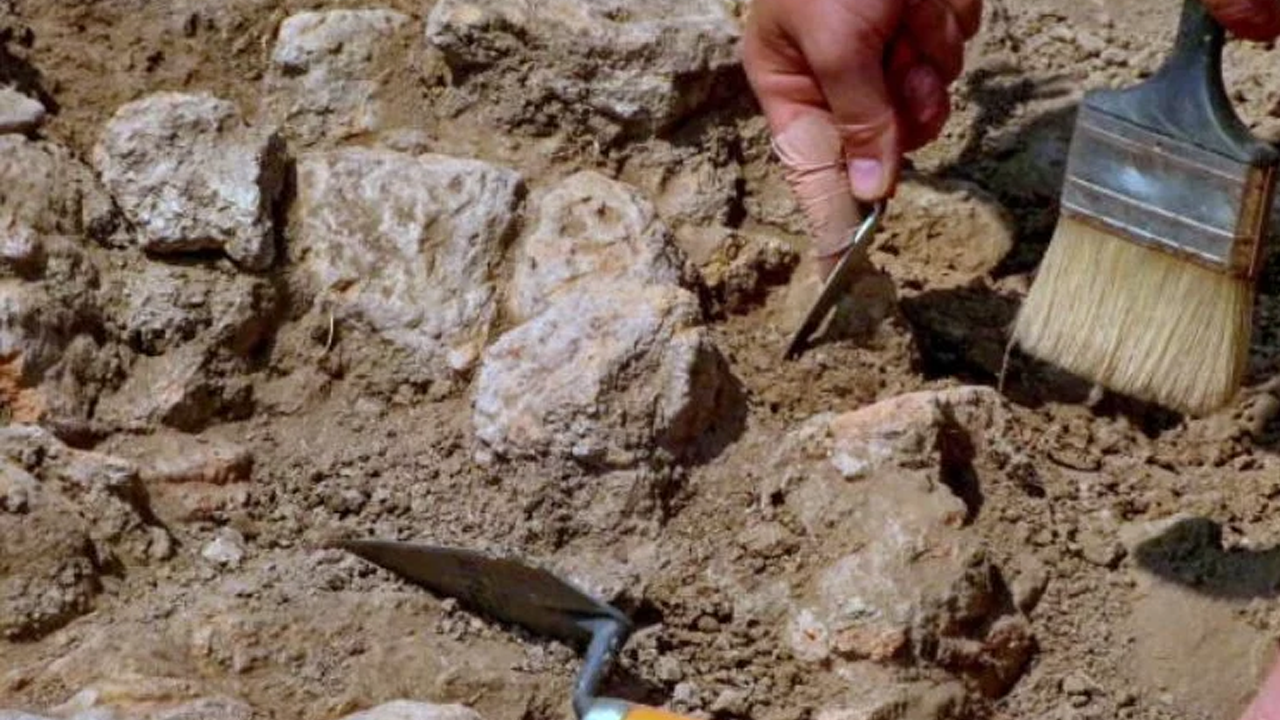Yunanistan'da arkeologlar 24 saatlik greve gitti
