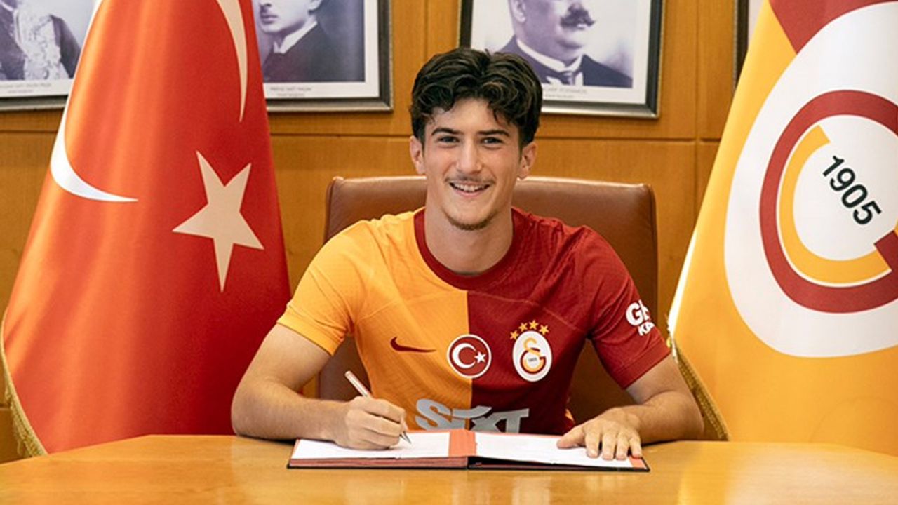 Galatasaray Gökdeniz Gürpüz'ü transfer etti