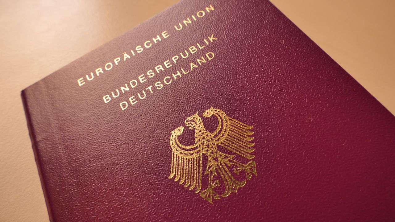 Almanya'da yeni yasa: Çifte vatandaşlık kolaylaşacak