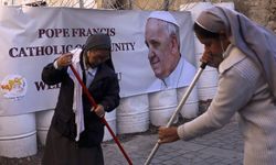 Papa Francis göçmenler için Kıbrıs’ta 