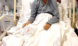 Bolu'da 96 yaşındaki "Abdullah dede" koronavirüsü yendi