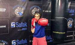 İSTANBUL - WBC gümüş kemer maçına çıkacak ilk Türk kadın boksör Seren Ay