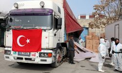 KABİL - Türkiye'den gönderilen yardım paketleri, Afganistan'a teslim edildi