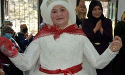 Kırıkkale'de bir kadının gelinlik giyme hayali 38 yıl sonra gerçekleştirildi