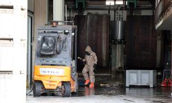 UŞAK -  Fabrikada sızan gazdan etkilenen işçi hastaneye kaldırıldı