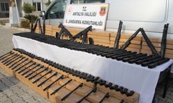 Antalya'da silah kaçakçılığı iddiasıyla 2 şüpheli gözaltına alındı