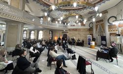 Berlin'de düzenlenen panelde İslamofobi konuşuldu
