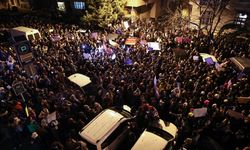 Beyoğlu'nda izinsiz Dünya Kadınlar Günü yürüyüşü önlendi