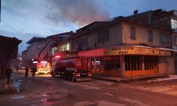 BURSA - Mobilya imalathanesinde çıkan yangın söndürüldü