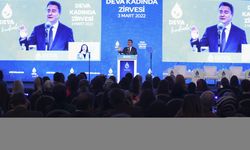 DEVA Partisi Genel Başkanı Babacan "2. DEVA Kadında Zirvesi"nde konuştu: