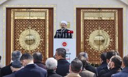 Diyanet İşleri Başkanı Erbaş, Ayşe Hatun Camisi'nin açılış törenine katıldı