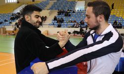 Edirne'de düzenlenen Bilek Güreşi Ünilig Türkiye Şampiyonası sona erdi