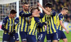 Fenerbahçe'de hazırlık maçı tüm hızıyla sürüyor