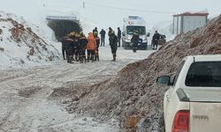 GÜNCELLEME - Kayseri'de maden ocağında göçük altında kalan 2 işçiden biri hayatını kaybetti