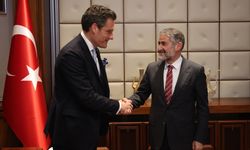 Hazine ve Maliye Bakanı Nebati, AHK Türkiye heyetiyle görüştü
