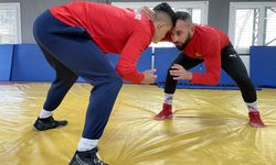 İşitme engelli milli güreşçi Olukman, olimpiyat şampiyonluğu için form tutuyor