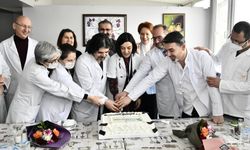 İYİ Parti Genel Başkanı Akşener, ziyaret ettiği doktorların Tıp Bayramı'nı kutladı