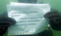 Konya'da "kurbağa adamlar" buz tutan göle dalış yaparak Kadınlar Günü'nü kutladı