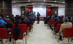 ANKARA - DEVA Partisi Genel Başkanı Babacan, Gelecek Partisi Genel Başkanı Davutoğlu'yla görüştü
