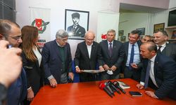 MANİSA - Kılıçdaroğlu, Manisa Gazeteciler Cemiyetini ziyaret etti