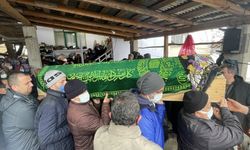 Samsun'da trafik kazasında yaşamını yitiren lise öğrencisinin cenazesi defnedildi
