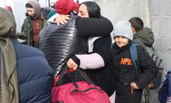 Ukrayna'dan tahliye edilen Ahıska Türkleri Erzincan'a geldi