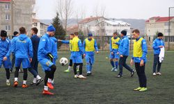 Ukraynalı işitme engelli futbolcular Tekirdağ'da olimpiyatlara hazırlanıyor