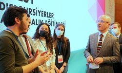 YÖK Başkanı Özvar, yurt dışında eğitim alacak bursiyer öğrencilerle buluştu: