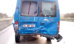 Adana'da zincirleme trafik kazasında aynı aileden 5 kişi yaralandı