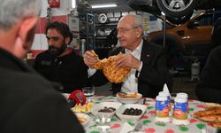 ANKARA - CHP Genel Başkanı Kılıçdaroğlu, oto sanayi çalışanlarıyla iftar yaptı (2)