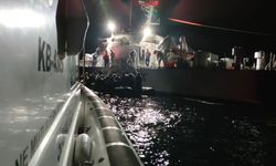 Ayvalık açıklarında 33 düzensiz göçmen kurtarıldı