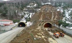 Bolu Dağı Tüneli trafiğe yeniden açıldı