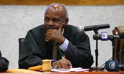 HARTUM - Eski Sudan Cumhurbaşkanı Beşir'in duruşması 19 Nisan'a ertelendi