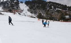 ISPARTA - Anadolu'da kayak keyfi ilkbaharda da sürüyor