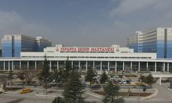 Isparta Şehir Hastanesinde Kovid-19 yoğun bakım servisi sayısı bire düşürüldü