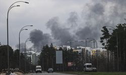 Kiev Belediye Başkanı Kliçko, kentin bombalandığını duyurdu