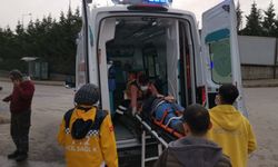 Kocaeli'de tır ile servis midibüsü çarpıştı, 20 kişi yaralandı