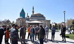İSTANBUL - Bakan Kurum, İstanbul'da kentsel dönüşüm projesi hak sahipleriyle oruç açtı