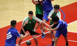 Küçük Erkekler Türkiye Hentbol Şampiyonası, Karabük'te devam ediyor