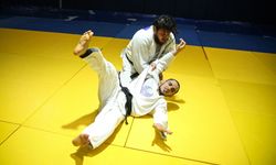 Rakibinin hamlesini "hisleriyle gören" judocuların hedefi Avrupa ve dünyada madalya