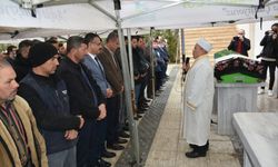 Sinop'ta eski eşi tarafından öldürülen kadının cenazesi defnedildi