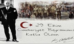 Mustafa Kemal Atatürk: Efendiler yarın Cumhuriyeti ilan ediyoruz!