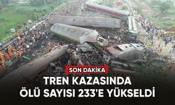 Tren kazasında ölü sayısı 233'e yükseldi
