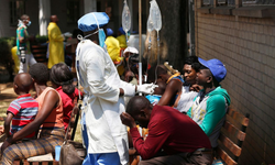 Zimbabve'de kolera salgınında ölenlerin sayısı 100'ü geçti