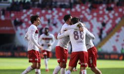 Sivasspor, Pendikspor engelini 4 golle geçti!