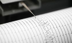Yunanistan sallandı: 5,7 Büyüklüğünde deprem