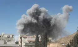 Halep'e hava saldırısı! 40'a yakın kişi öldü