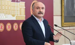 Aydın'ı destekleyen Erhan Usta, İYİ Parti Grup Başkanvekilliği görevinden istifa etti